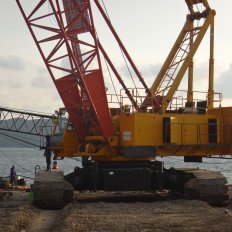 180 T IHI Crawler Crane